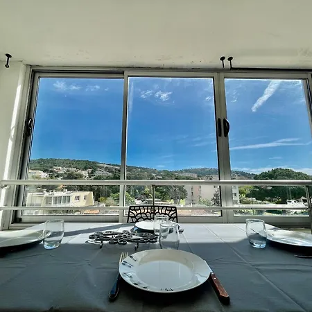 Appartement Joli Studio-cabine Moderne A 300m De La - Fr-1-338-368 *